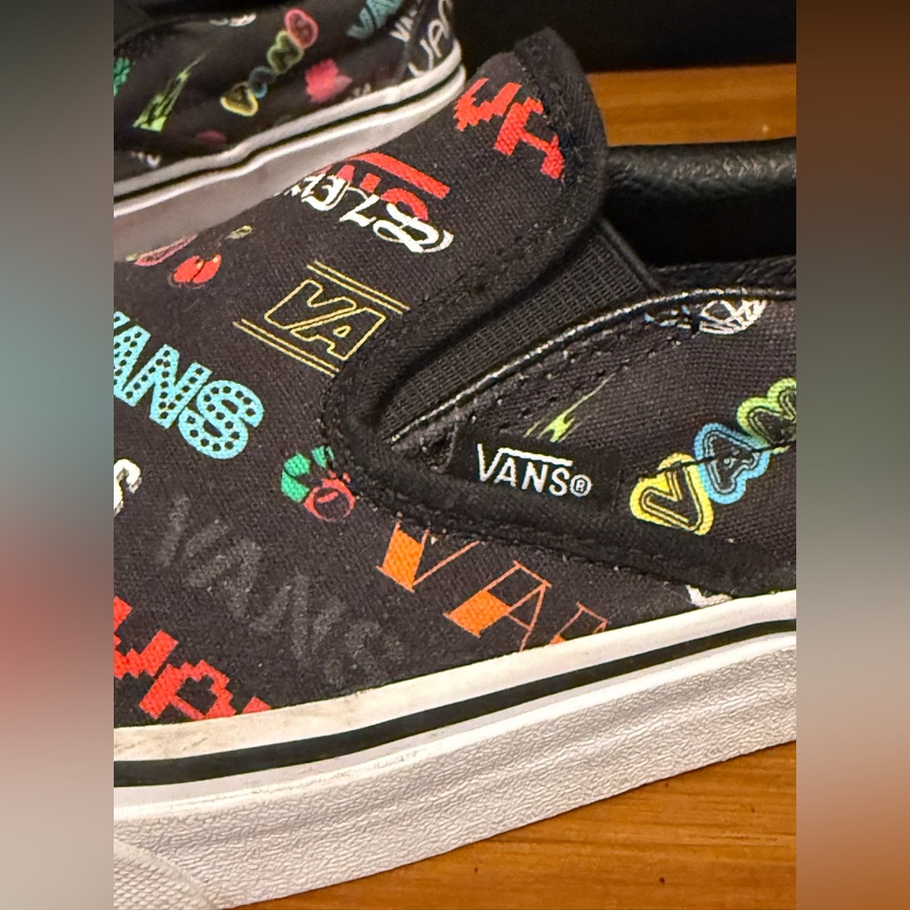 Vans Classic Slip-On Disruptive Men's Size 9.5 Women's Size 11 Sneakers Black - Picture 12 of 13